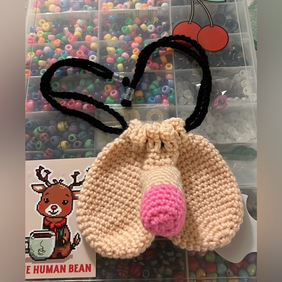 Crocheted 🐓 & Ball Bag ✨ - Picture 2 of 9